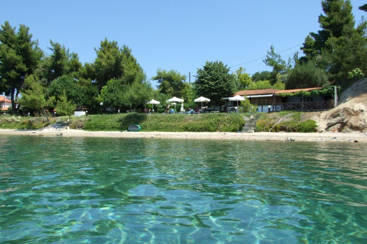 Para Thin Alos Inn Neos Marmaras Bagian luar foto