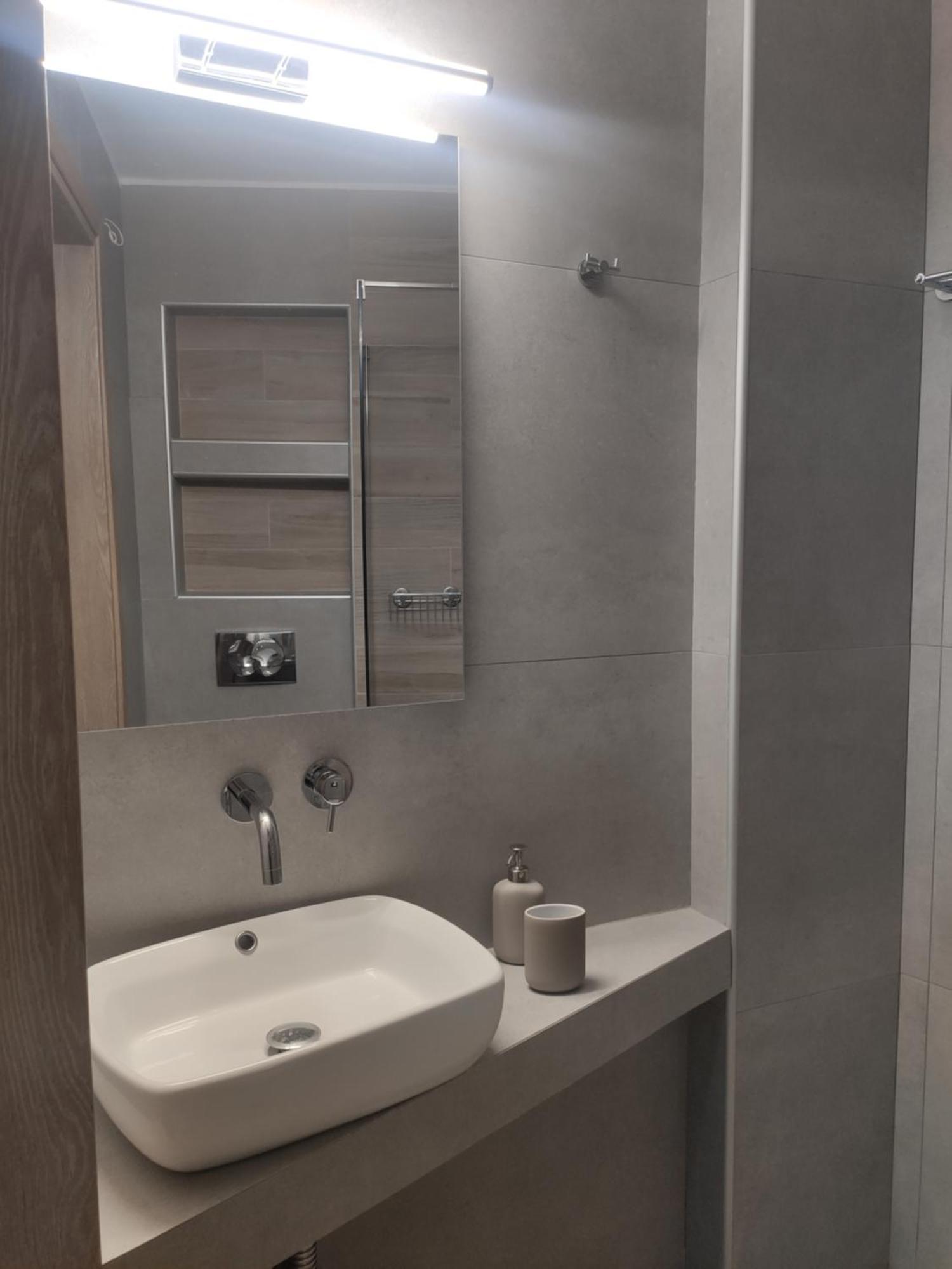 Para Thin Alos Inn Neos Marmaras Bagian luar foto